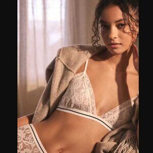 New M By Anthropologie lace triangle bralette bra in white